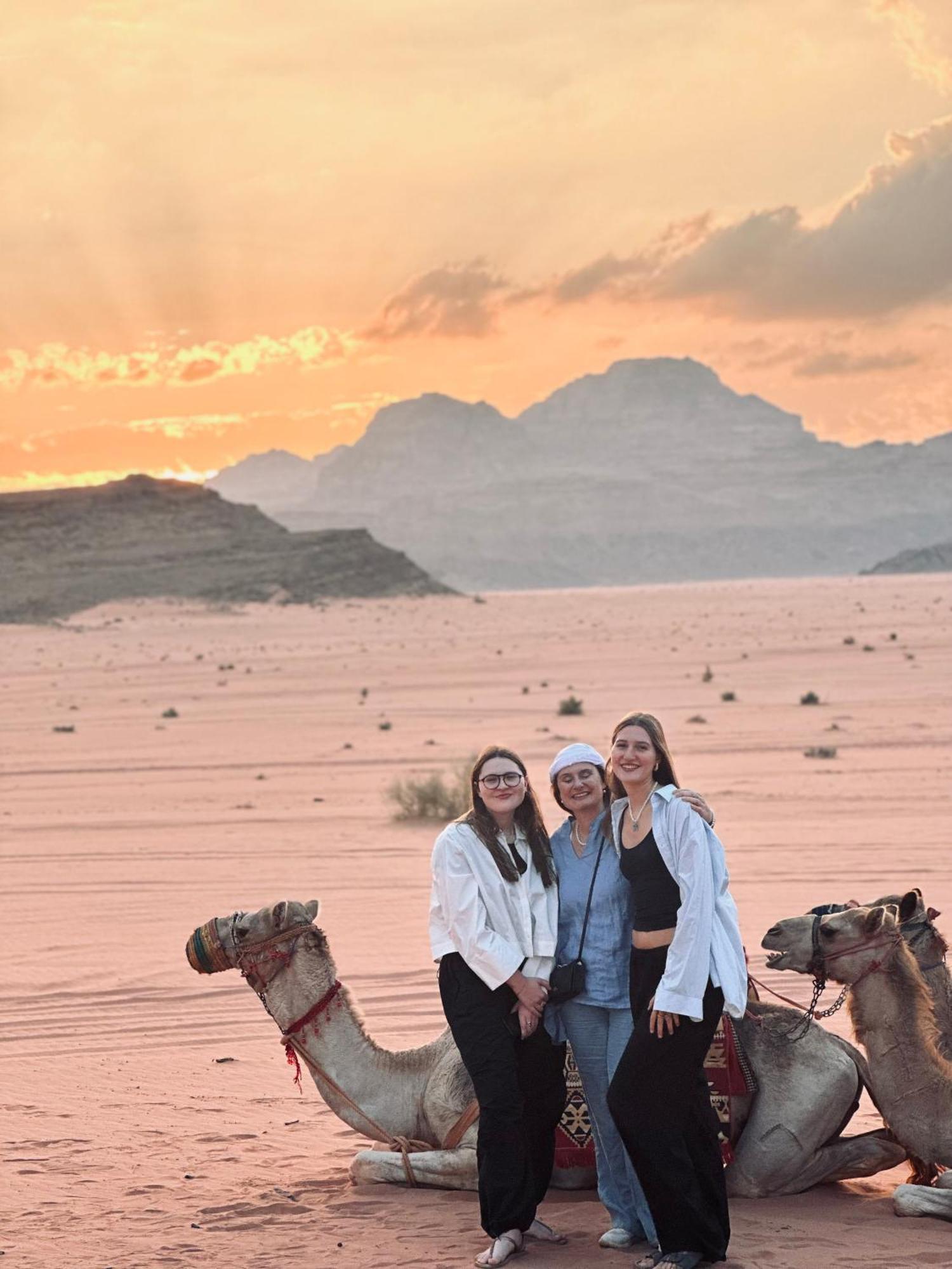 Rum Relaxation Luxury Camp Wadi Rum Extérieur photo